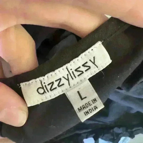 Women’s Dizzy Lizzy Embroidered Blouse size - Picture 4 of 4